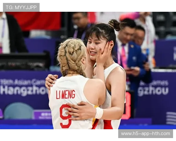 上海女篮步步为营，李月汝带队稳扎稳打取胜