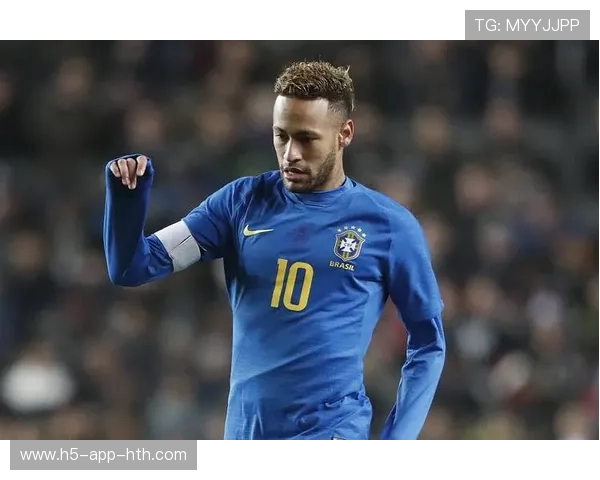 今年巴西队最后一次征召仍没内马尔 法比尼奥重返,内马尔后巴西再无天才 今年巴西队最后一次征召仍没内马尔 法比尼奥重返,内马尔后巴西再无天才