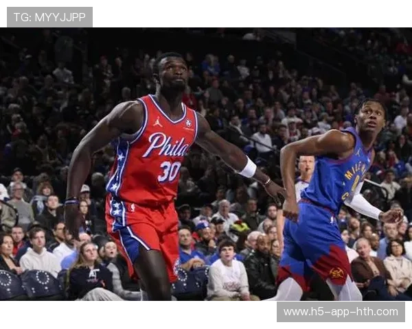 76人阵脚演练,内线协防逐步形成体系 76人阵脚演练,内线协防逐步形成体系