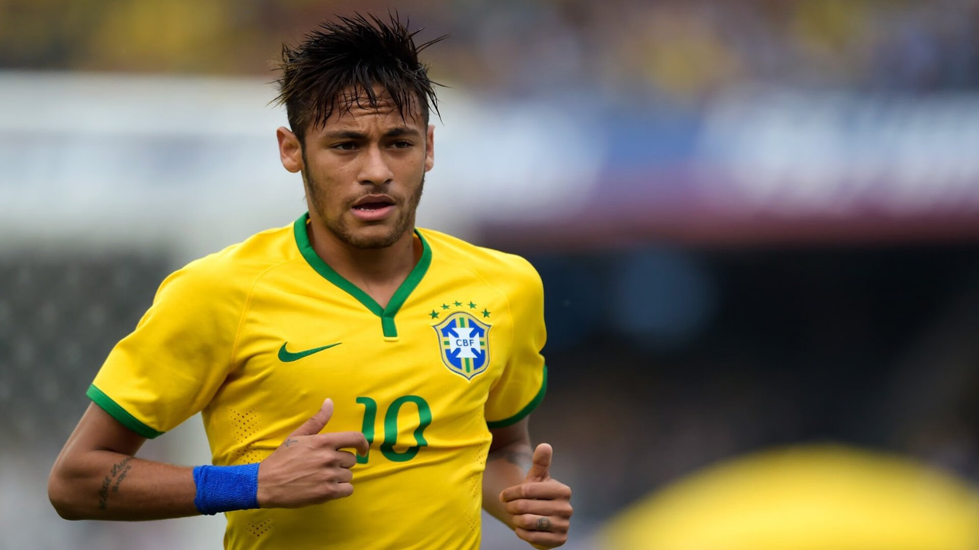 中国羽毛球队斩获多金